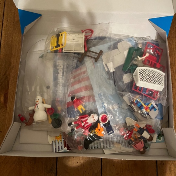 Paymobil Advent Calendar 5711 BNIB - Picture 3 of 5